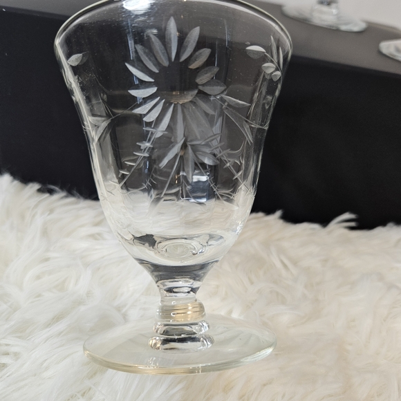 Set of 3 Oyster Cocktail or Fruit Cocktail Glass, Cut Crystal Glass - Picture 5 of 5